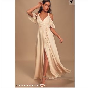 Lulus | Easy Listening Blush Wrap dress NWT Medium